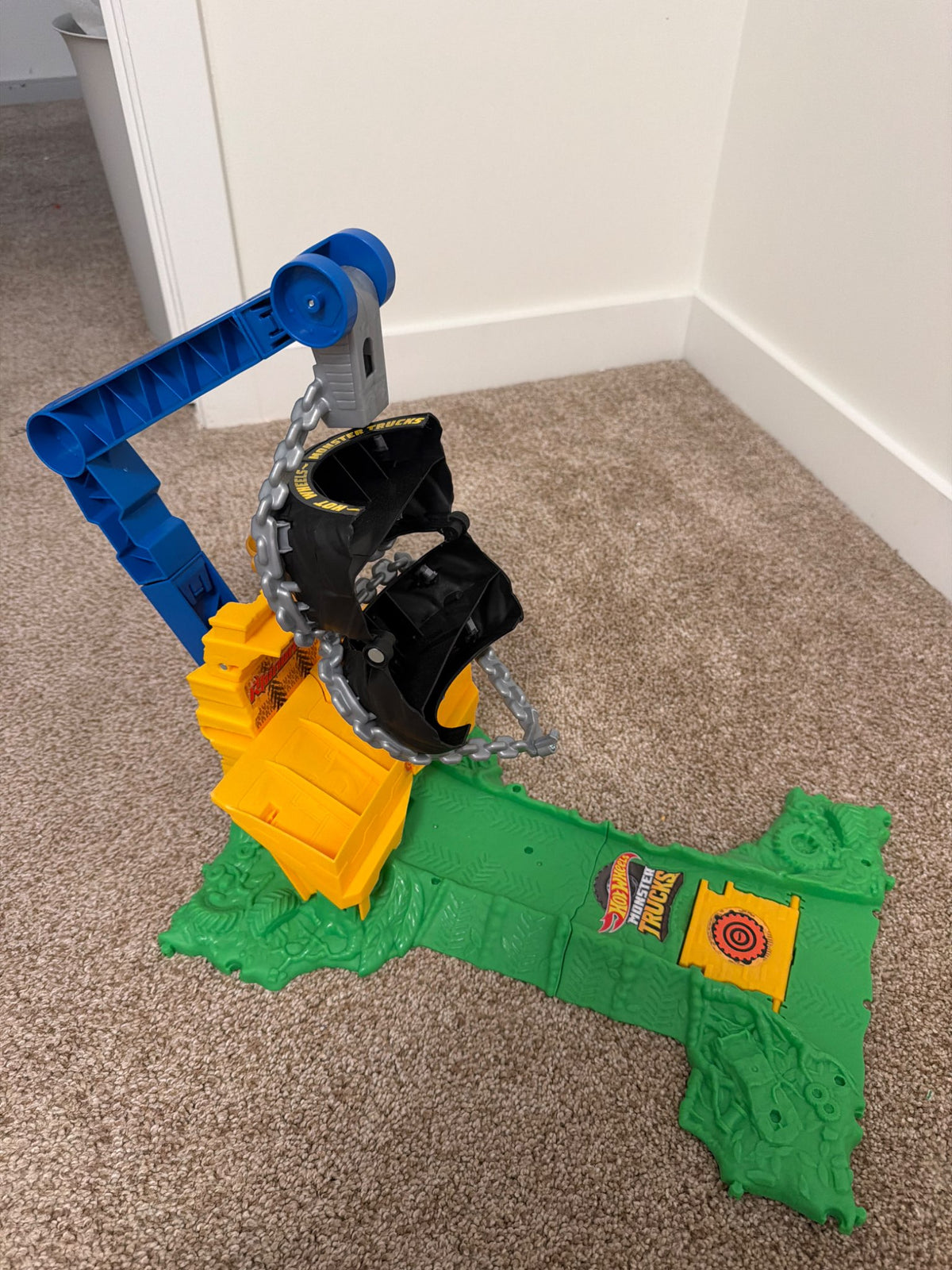 Monster truck ramp