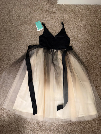 Tulle dress size 8 child, Kids 8