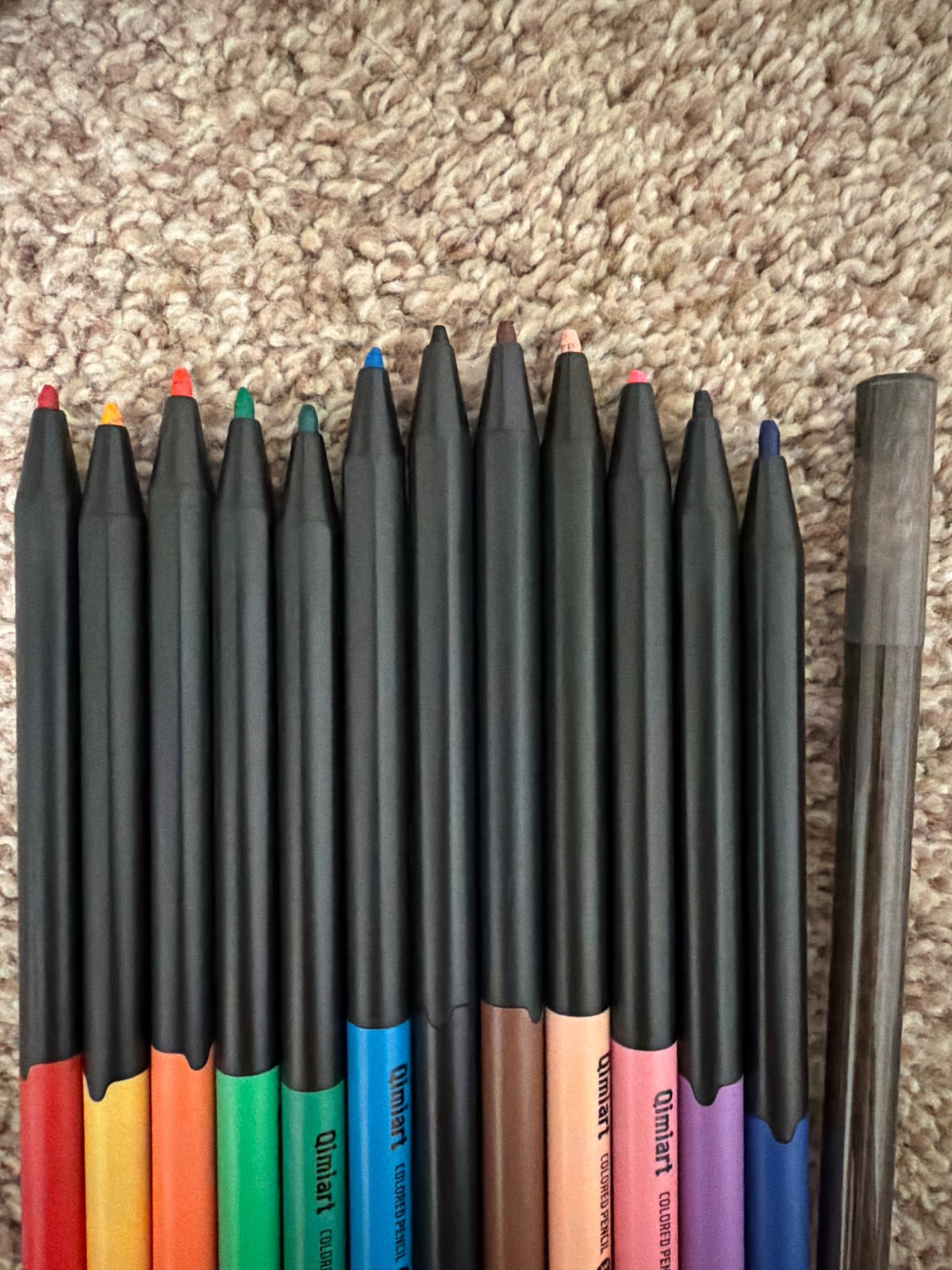 Pencil case and clicking colored pencils