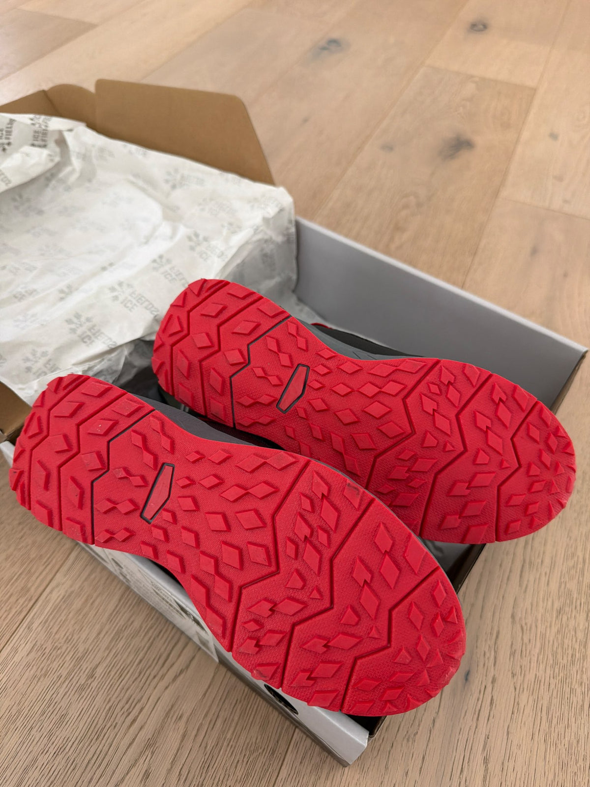 Size 3 winter boots , Shoes 3 (Kids:4-8yr)