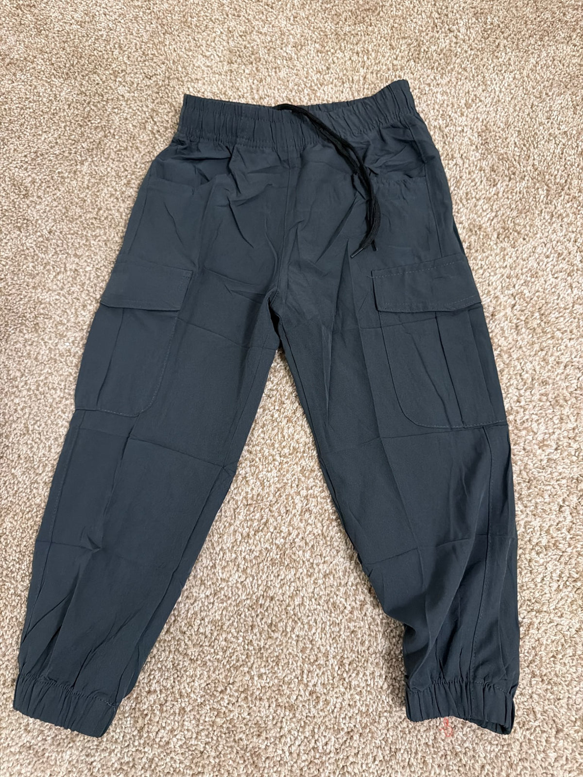 Light weight pants , Kids 4/4T
