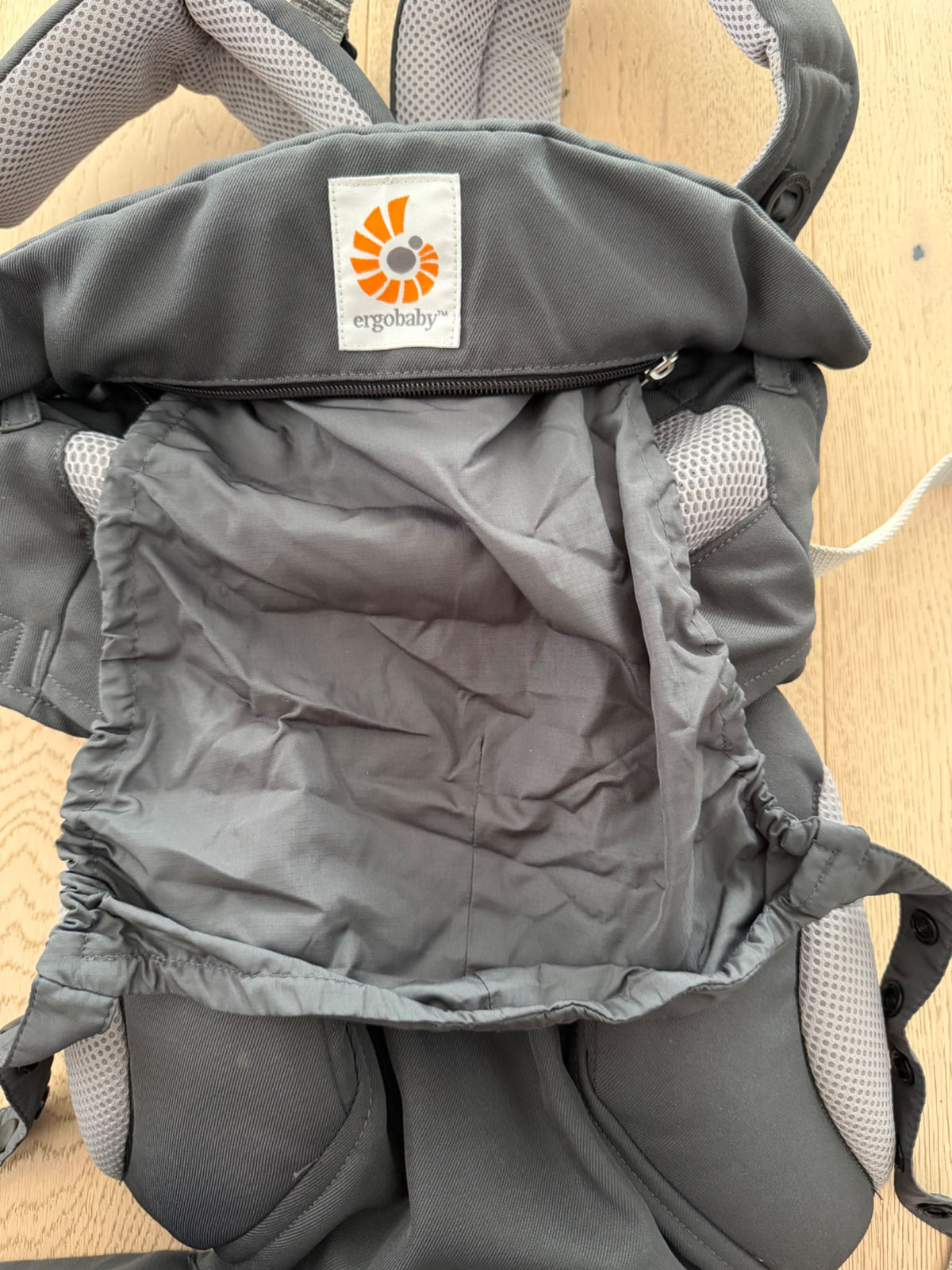 Ergobaby 360 4 positions cool mesh