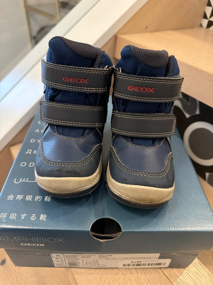 GEOX Winter boots , Shoes 8.5 (Toddler:2-4yr)