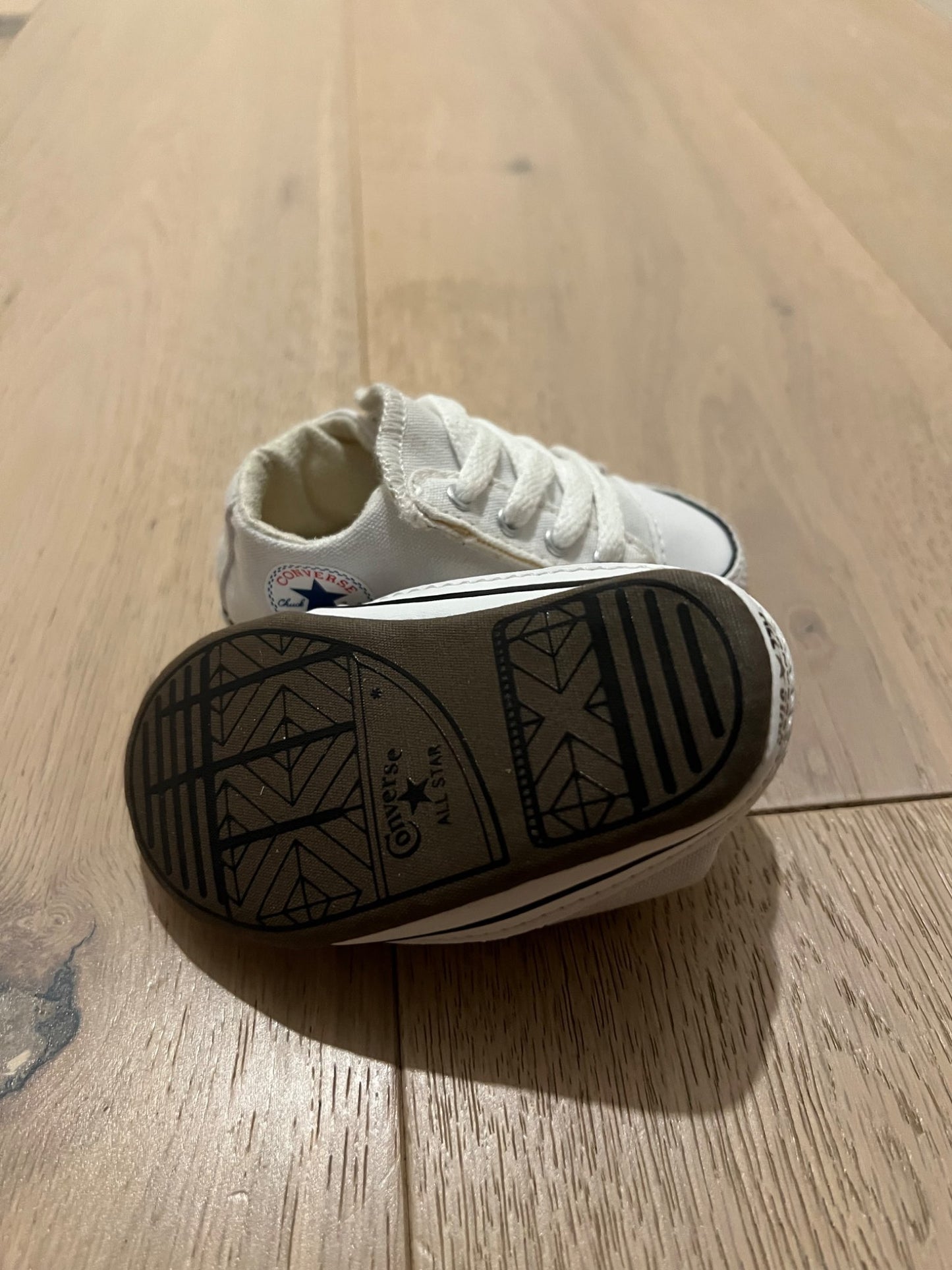 Baby Converse Crib shoes, Shoes 2 (Baby: 0-12 mth)