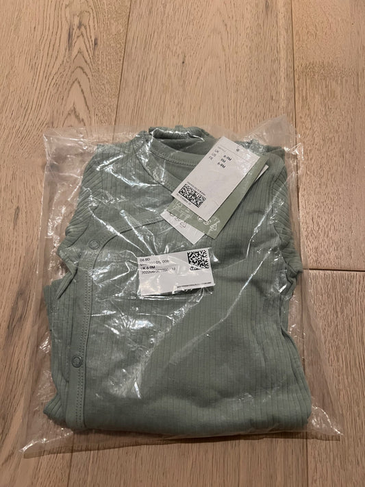 H&M kimono style 3 piece set. New with tags. , Kids 9 Month (6-9M)