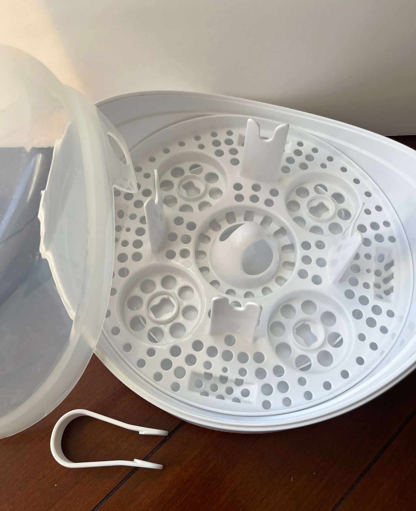 Tommee Tippee Closer to Nature Microwave Steam Sterilizer