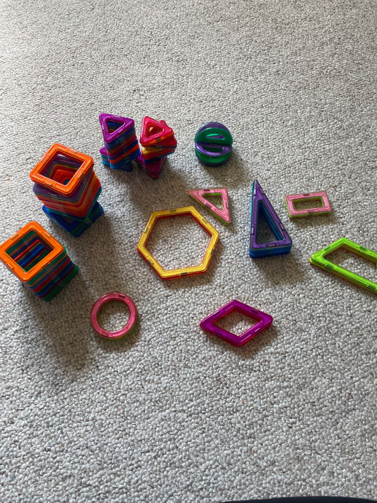 Magnetic Tiles