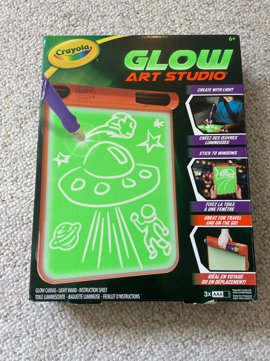 Glow Art Studio