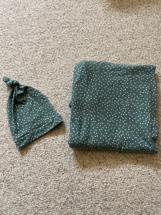 Green Polka Dot Swaddle Set , 0-3 Months (Newborn)