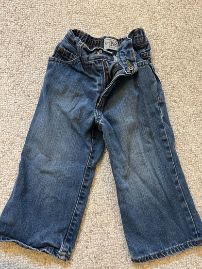 2 Jeans & Sweater Bundle , Kids 24 Month (18-24M)