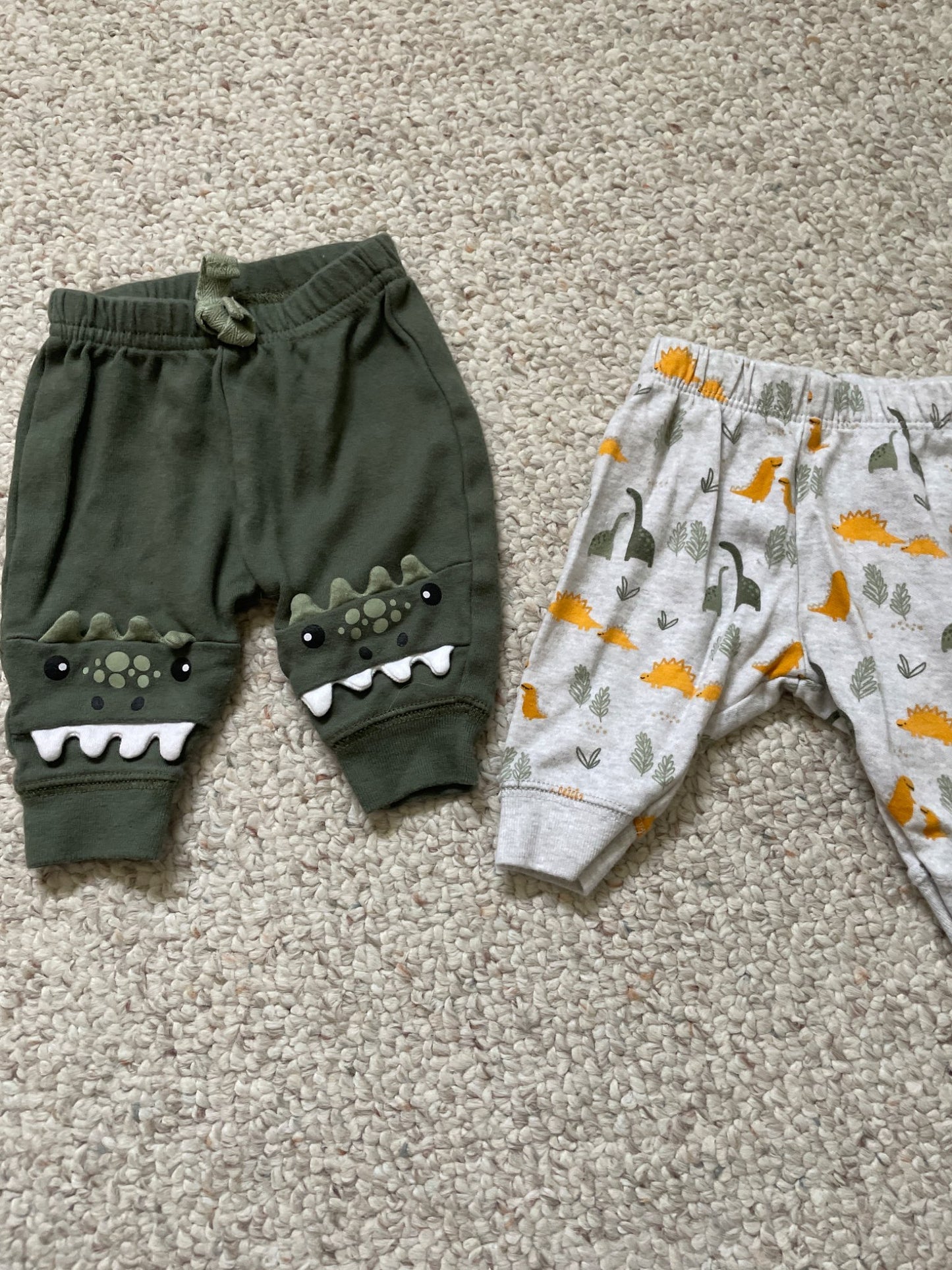 Boys Dino Outfit - Up to 7lbs , Kids Newborn