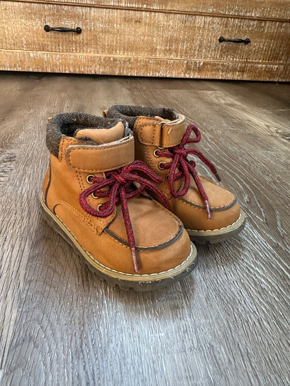 Joe Fresh Toddler boots, Size 7, VGUC , Shoes 7 (Walkers:12-24 mth)