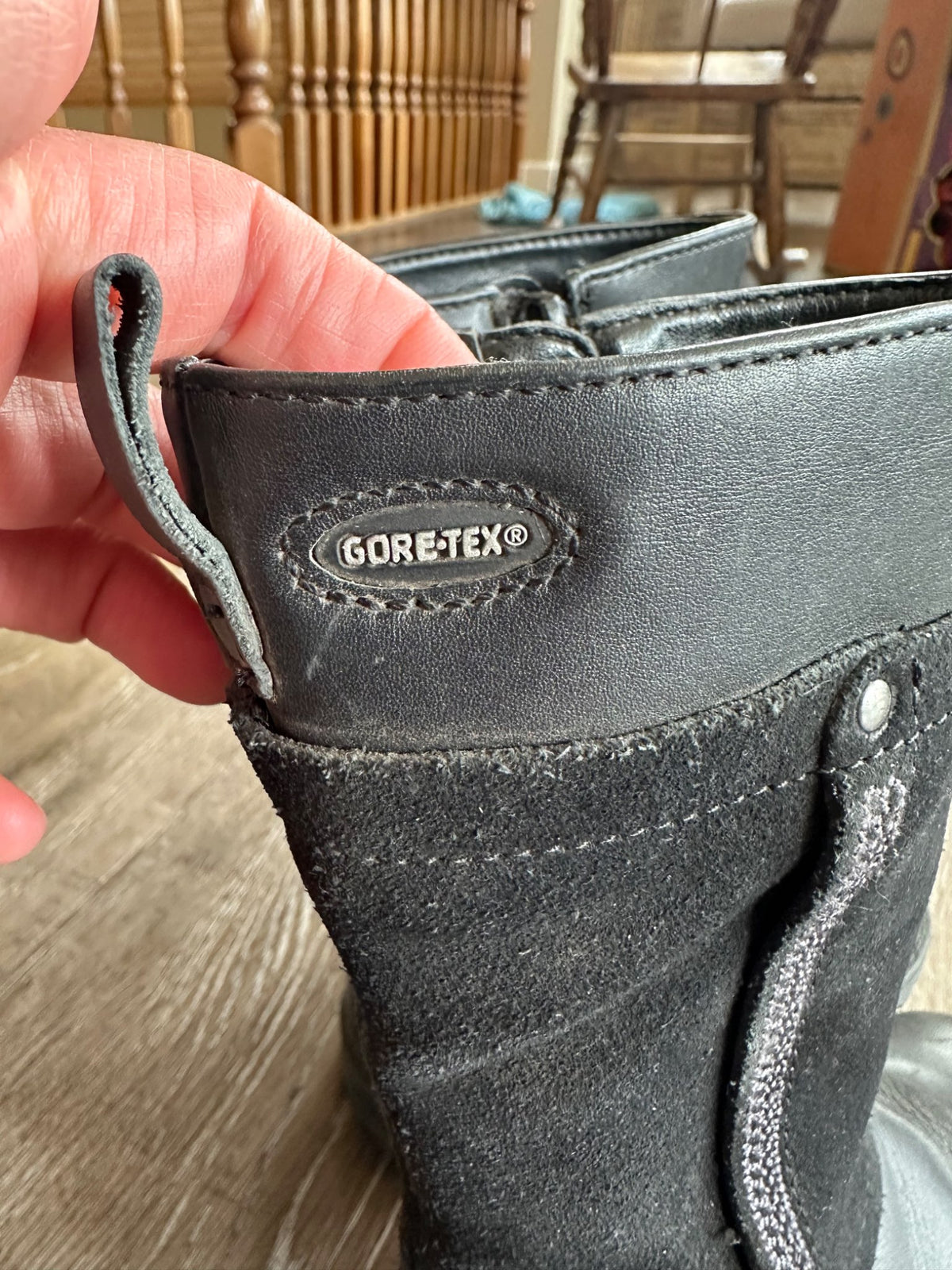 Girl’s Black Goretex Boots Size 7.5, Shoes 7.5 (Toddler:2-4yr)