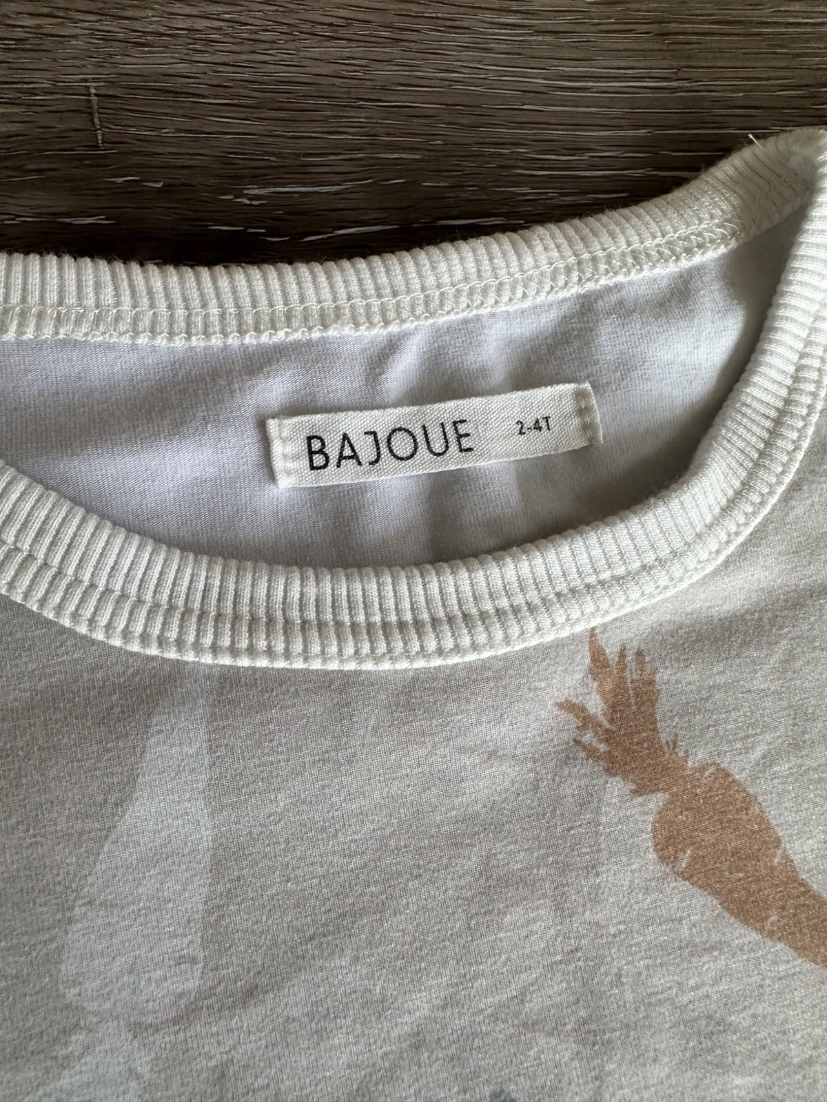 Bajoue long sleeved top, Size 2-4, like new, Kids 3T