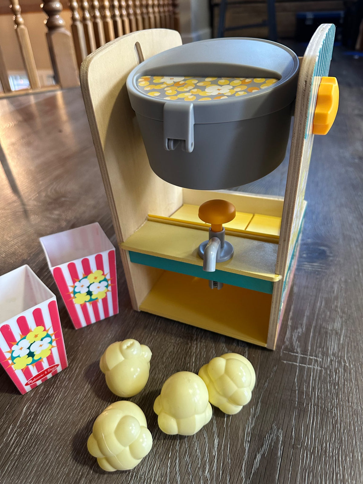 Melissa & Doug Wooden Popcorn Machine
