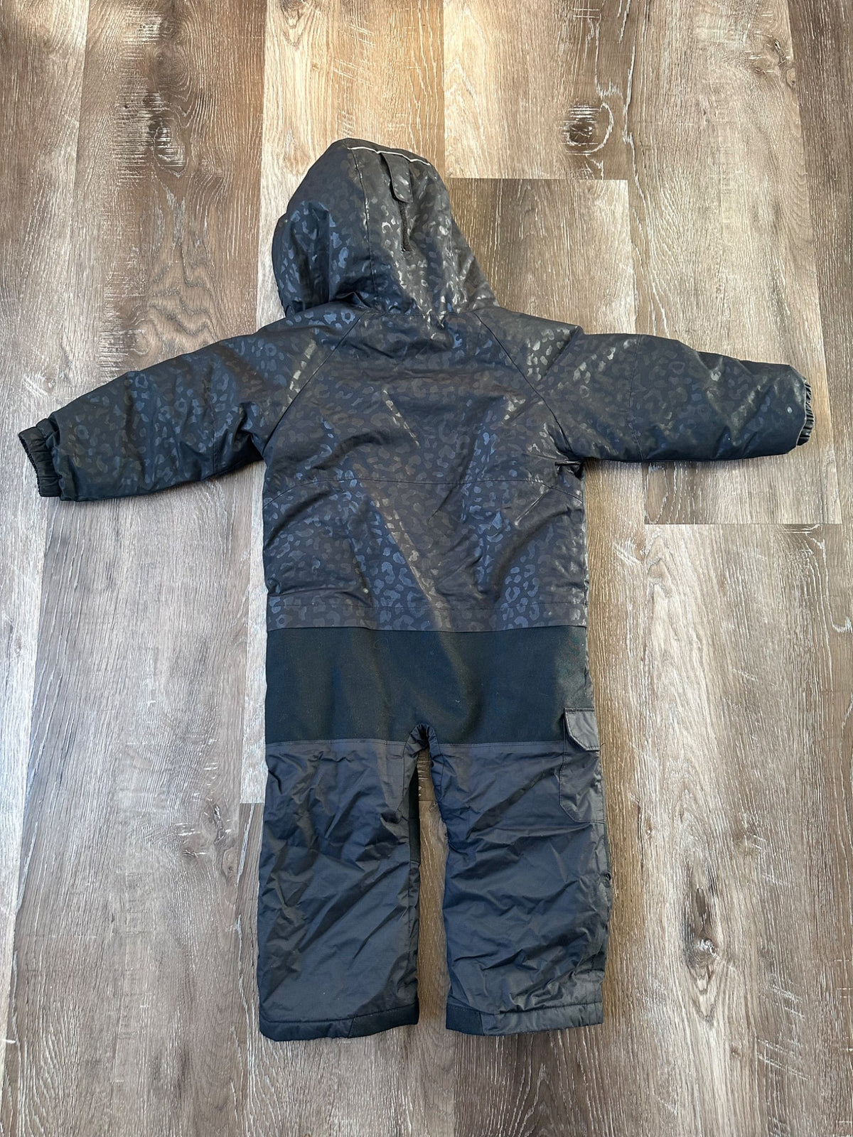 Columbia Snowsuit, Size 2T, Like New, Kids 2T
