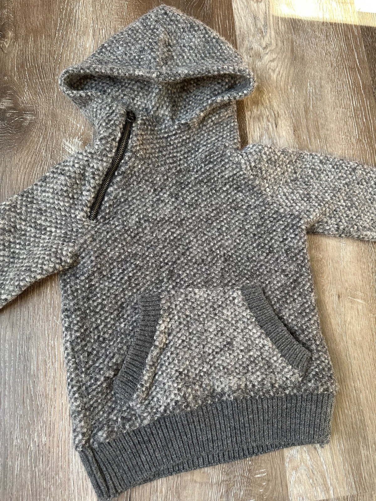 Zara Sweater, Size 5/6, EUC, Kids 6/6X