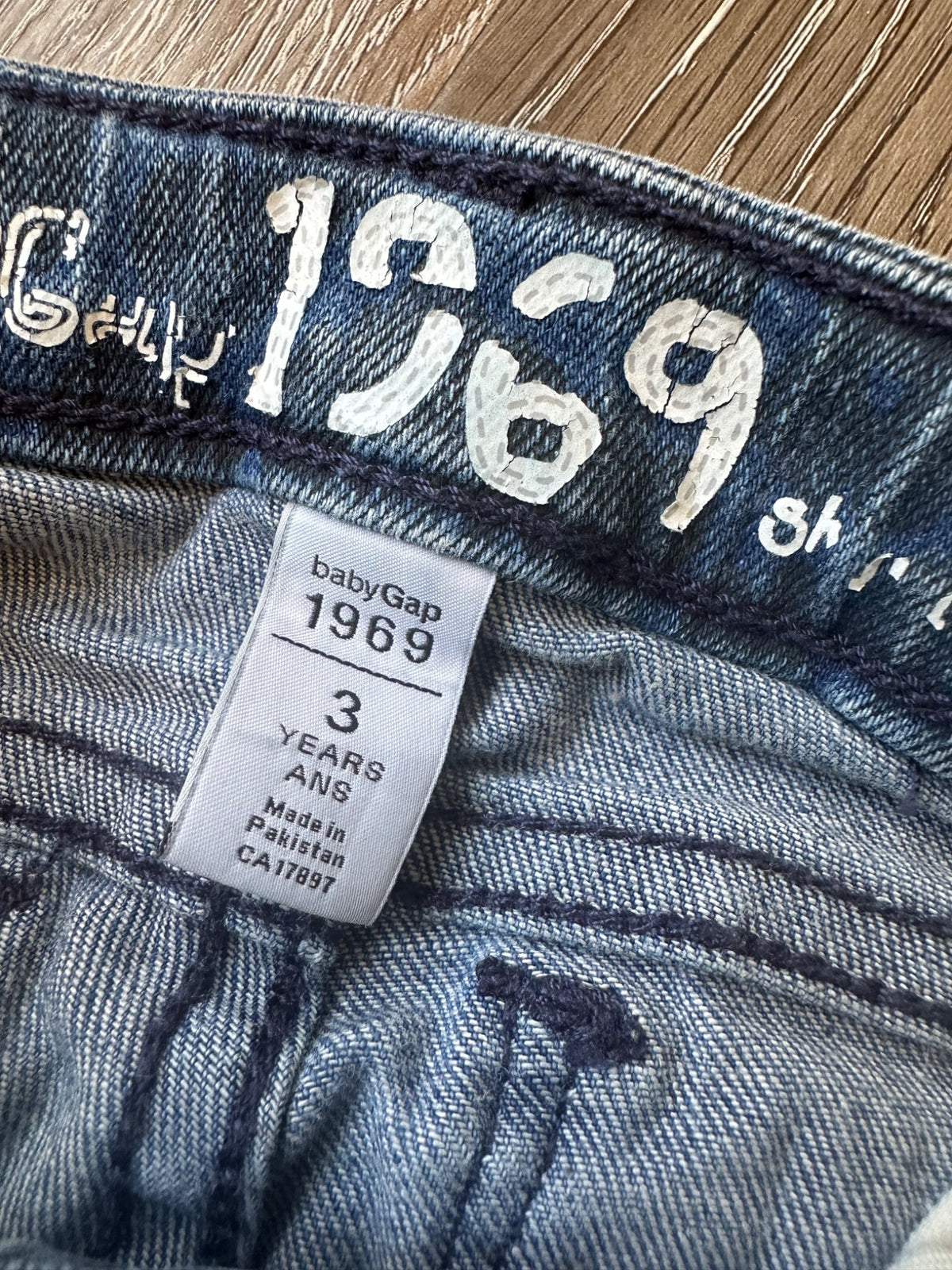 Gap jeans with animal print, Size 3, VGUC , Kids 3T