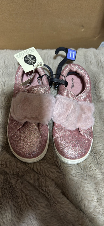 New glittery pink shoes. Size 11, Shoes 11 (Toddler:2-4yr)