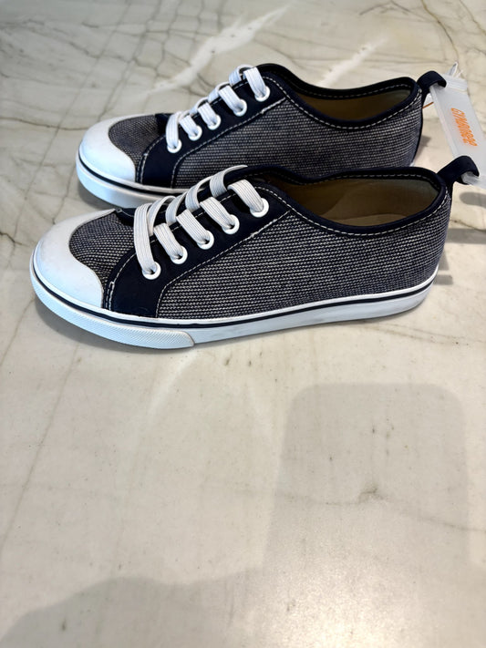 NWT Gymboree Slip on Sneakers Size 1, Shoes 1 (Kids:4-8yr)