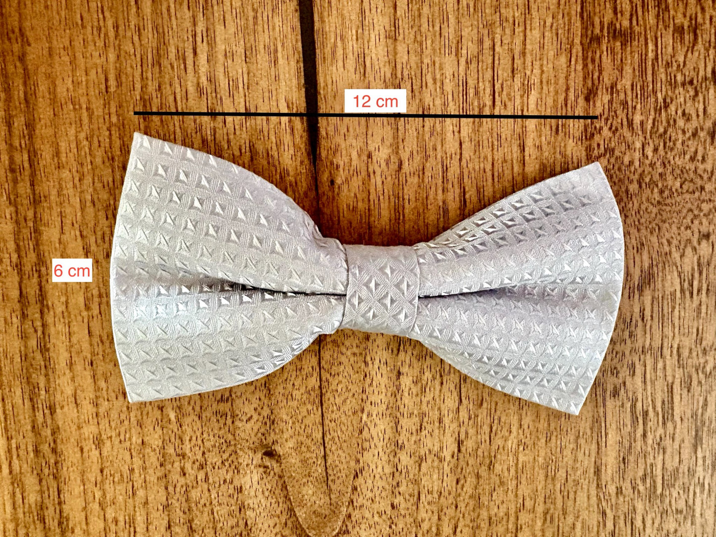 EUC Sliver, easy clip on Bow tie