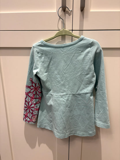VGUC Peekaboo Beans "Wonderland Tee"  Size 2, Kids 2T