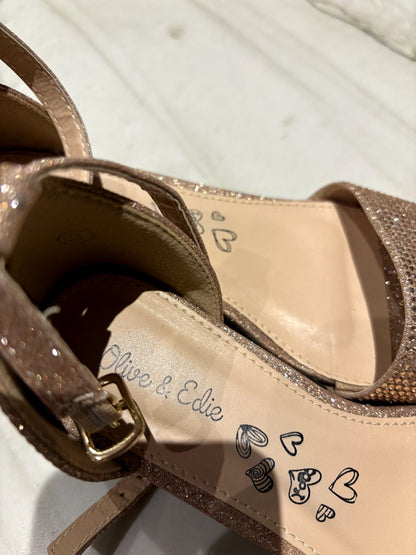 EUC Size 2 "Olive & Edie" Dress Shoes - Glittery Rose Gold, Shoes 2 (Kids:4-8yr)