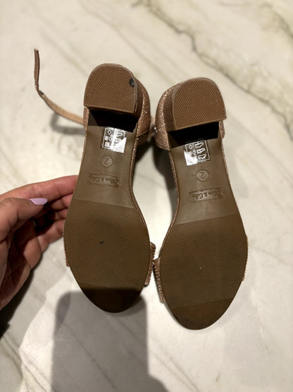 EUC Size 2 "Olive & Edie" Dress Shoes - Glittery Rose Gold, Shoes 2 (Kids:4-8yr)