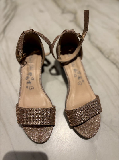 EUC Size 2 "Olive & Edie" Dress Shoes - Glittery Rose Gold, Shoes 2 (Kids:4-8yr)