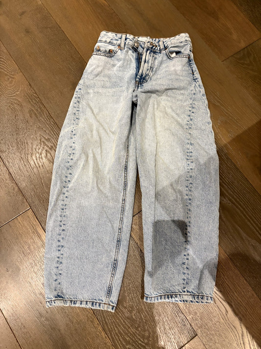Primark Light Wash Barrel Jeans - EUC Size 10-11 Years Old , Kids 10