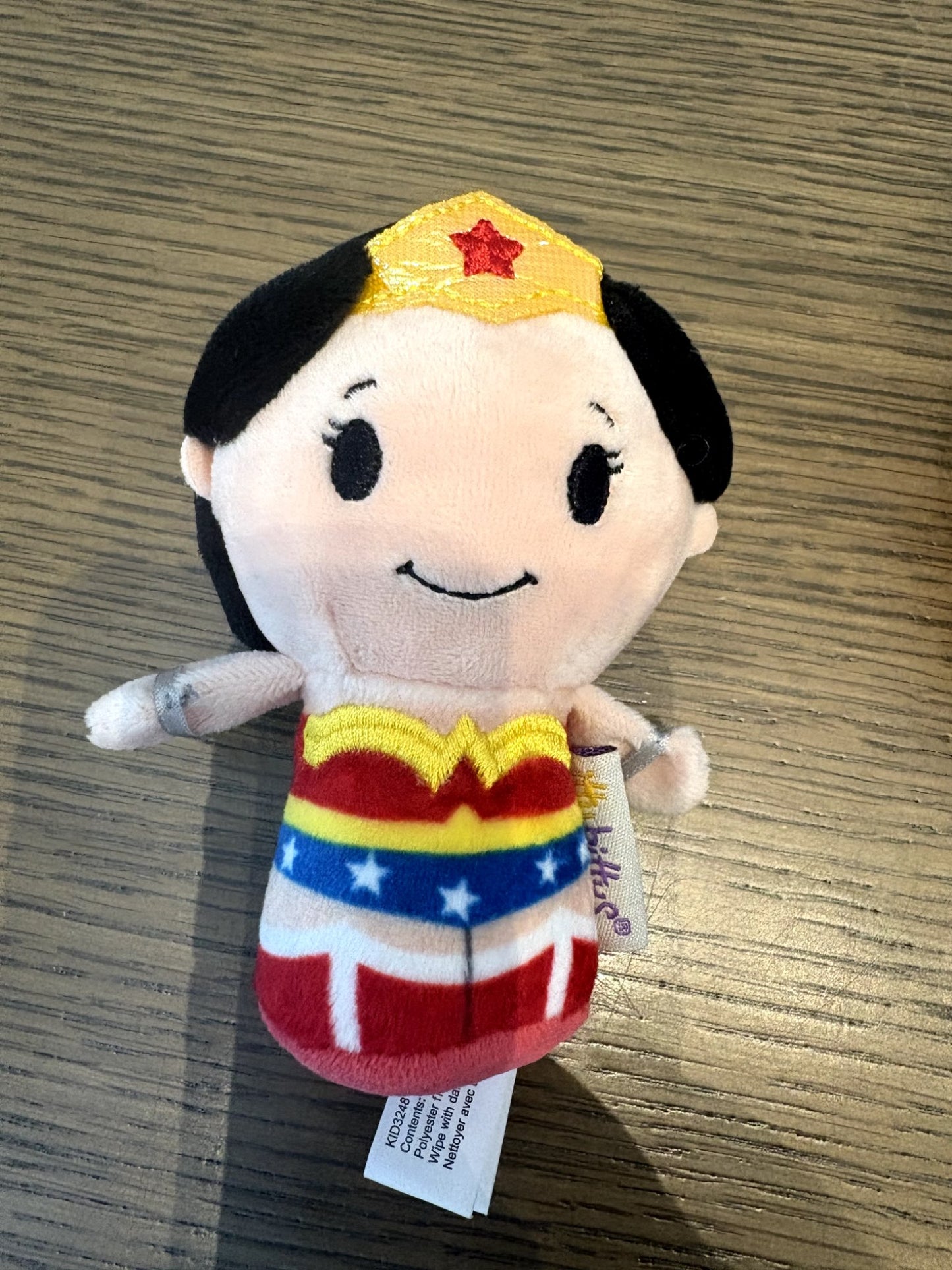 Bundle of 2 - EUC Wonder Women Stuffies