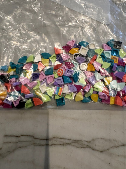 VGUC - DOTS Lego Bracelets