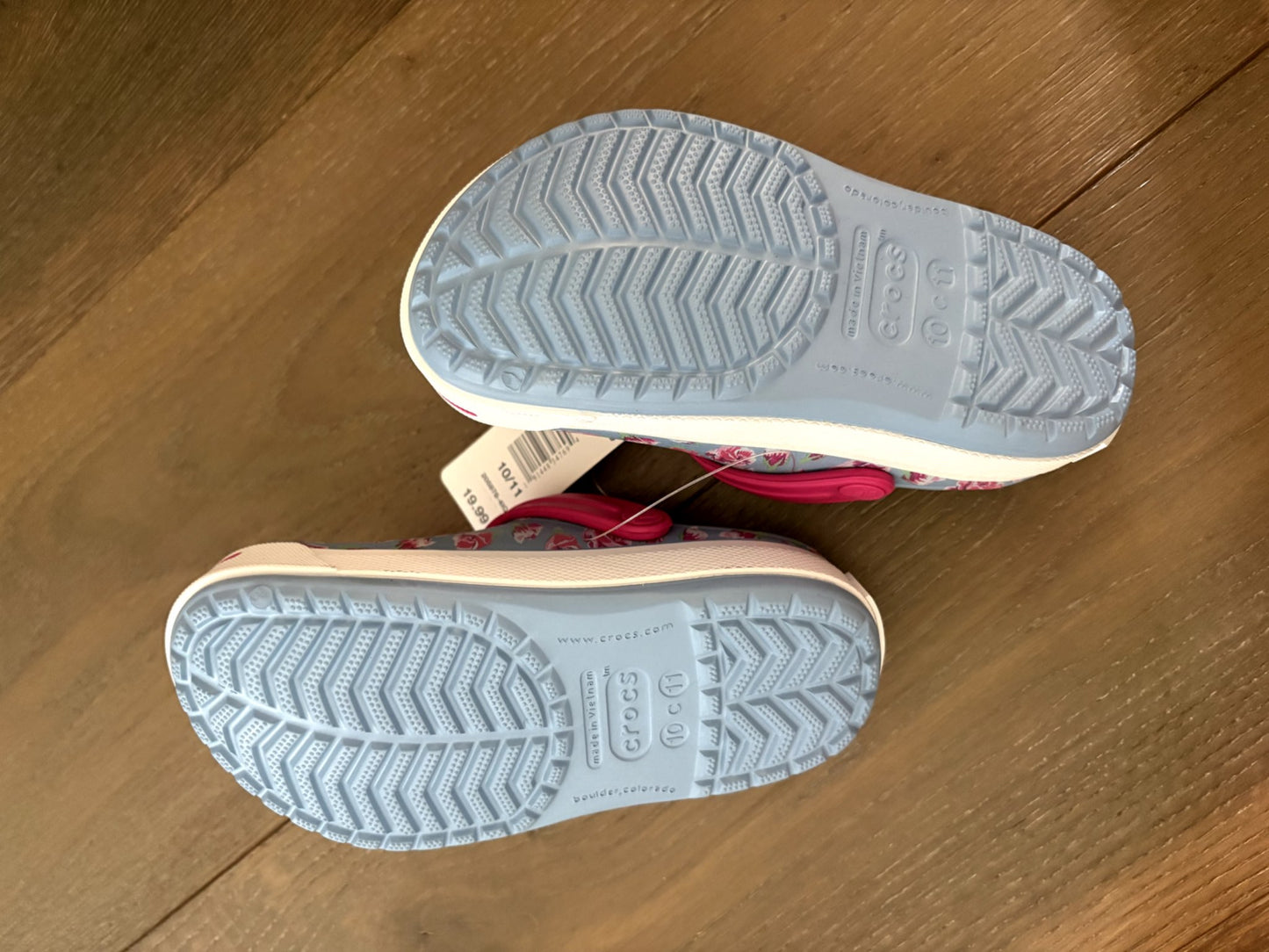 NWT Kids CROCS - Size  10/11 Blue/Pink Floral Pattern, Shoes 10 (Toddler:2-4yr)