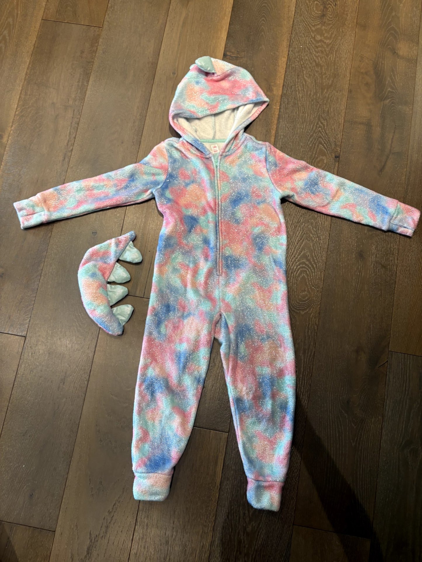 EUC "Justice" Dragon Onesie - Size 6 Pastel Marble coloured with sparkles, Kids 6/6X