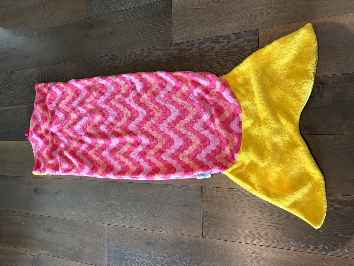 VGUC Snuggie Tails - Mermaid Tail Soft Cuddly Blanket