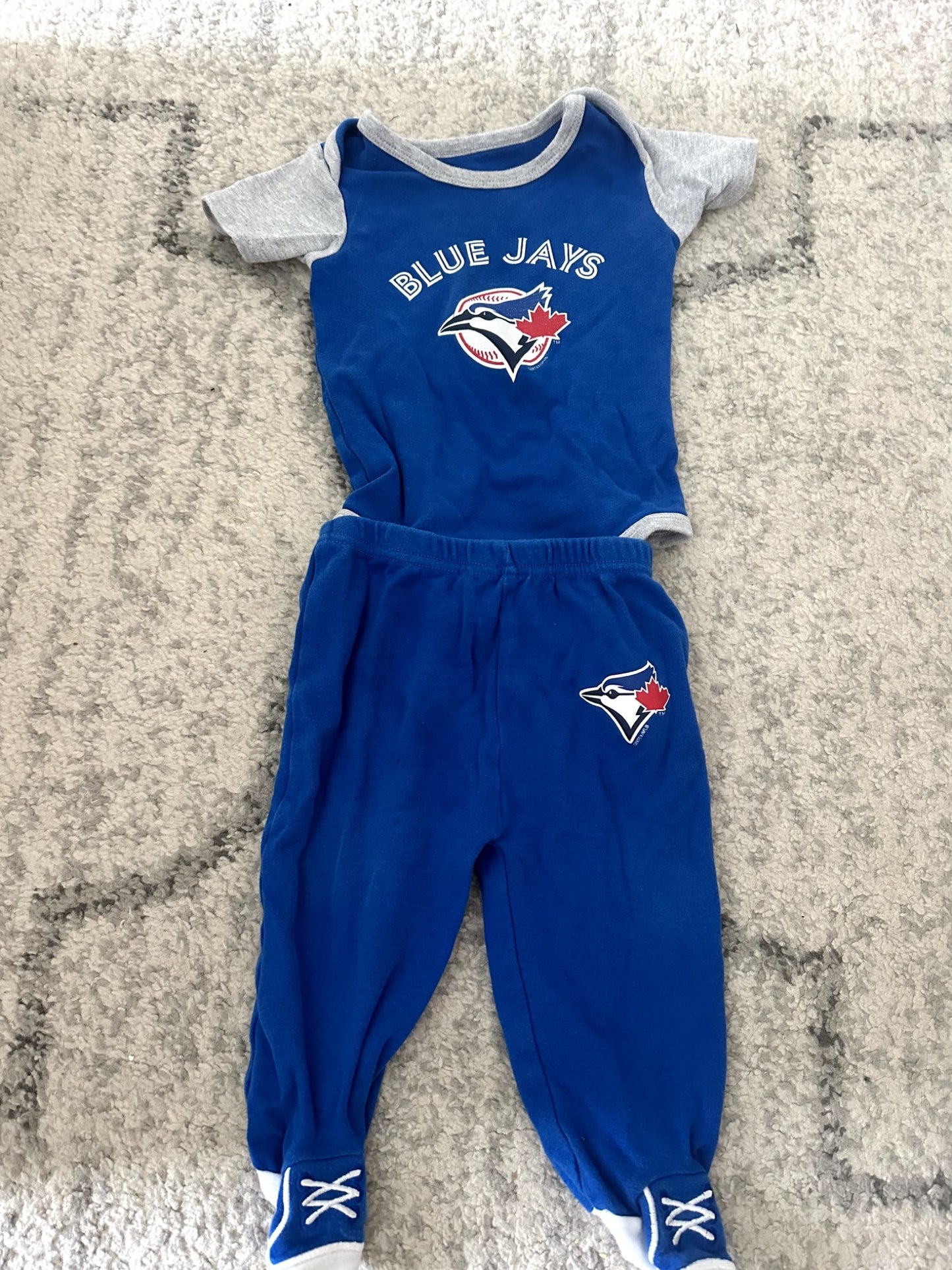 Blue Jays Short Sleeve Onesie and Matching Pants - 9-12M, Kids 12 Month (9-12M)
