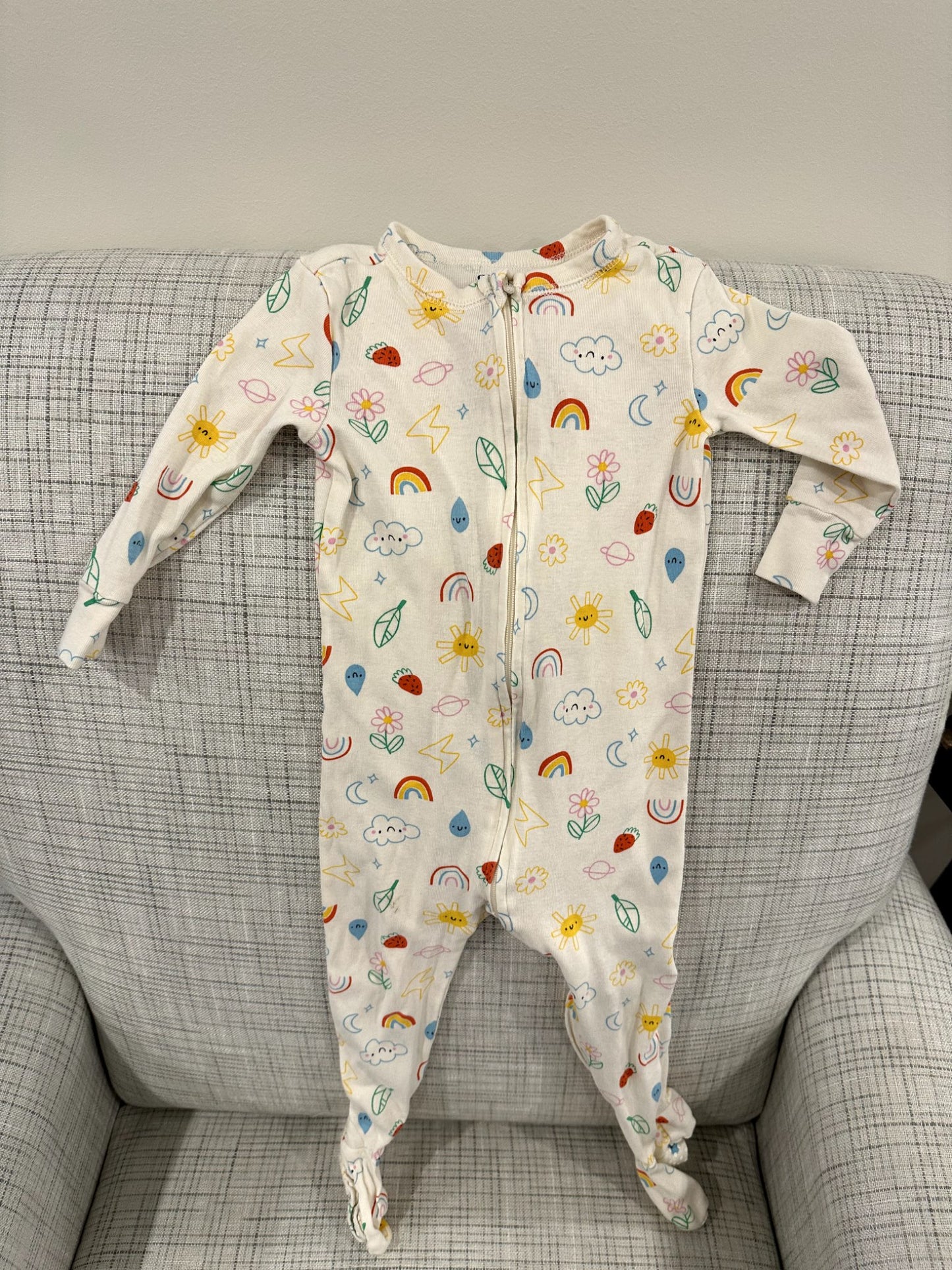 White Onesie, Old Navy, 18M, Kids 18 Month (12-18M)