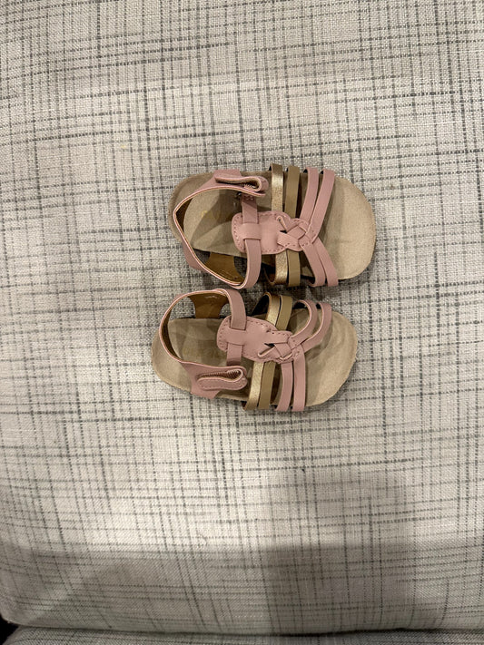 Pink and Gold Sandals, Old Navy, 6-12M, Shoes .5 (Baby: 0-12 mth)