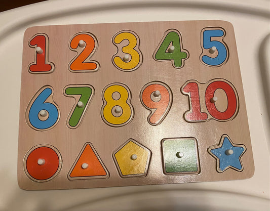 Numbers and shapes wooden puzzle