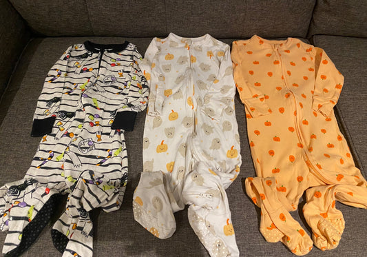 18-24 months Fall/Halloween pajama onesie bundle, Kids 24 Month (18-24M)