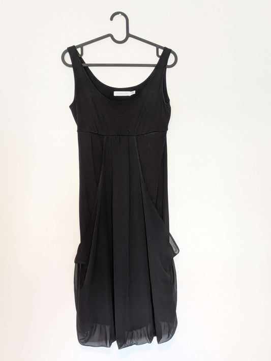 Flattering black maternity dress, Maternity XS (0-2)