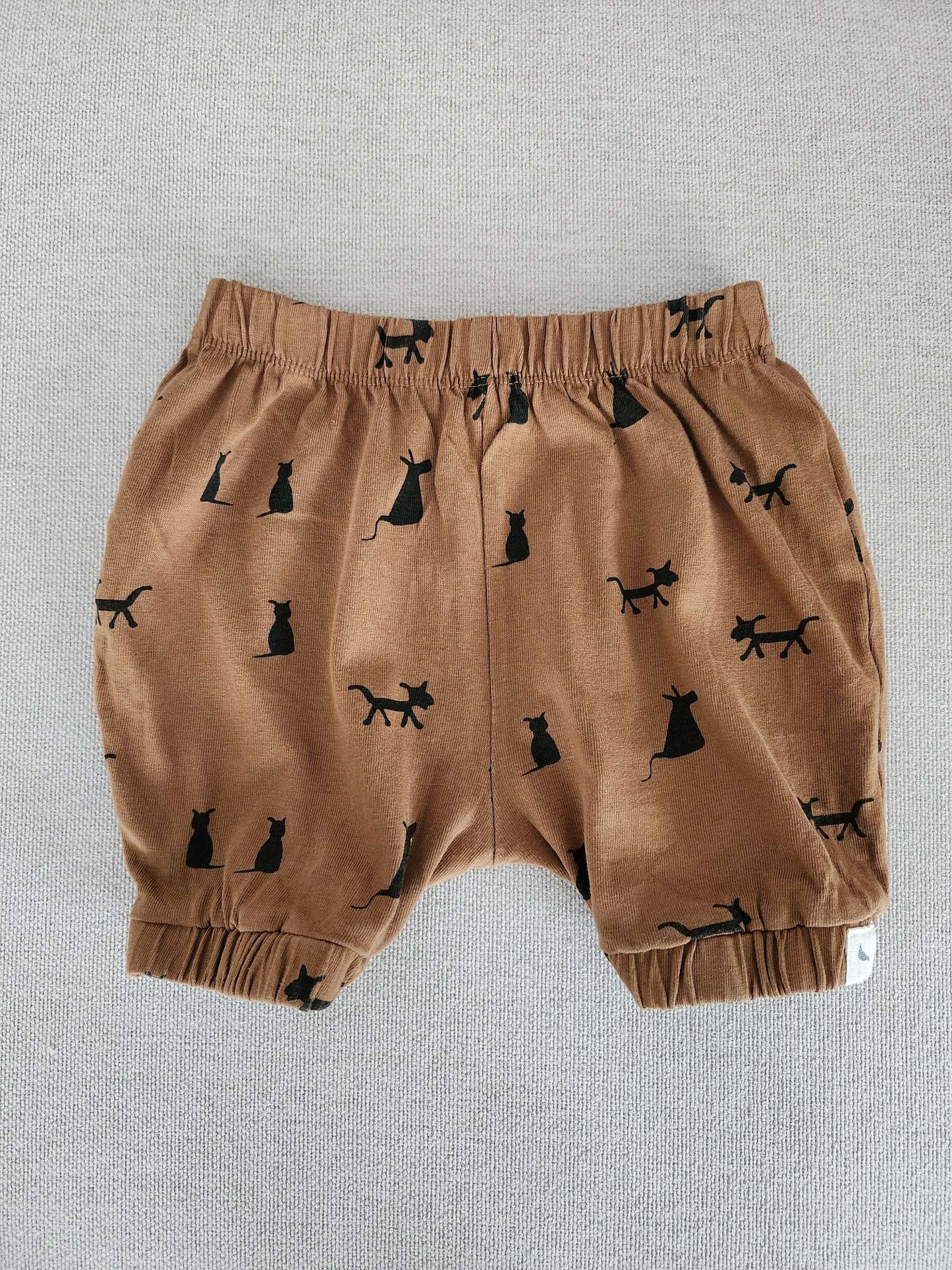 Turtle Dove London, organic cotton shorts, 1-2T, like new, Kids 18 Month (12-18M)
