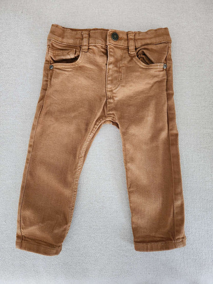 Zara jeans, 12-18M, EUC, Kids 18 Month (12-18M)