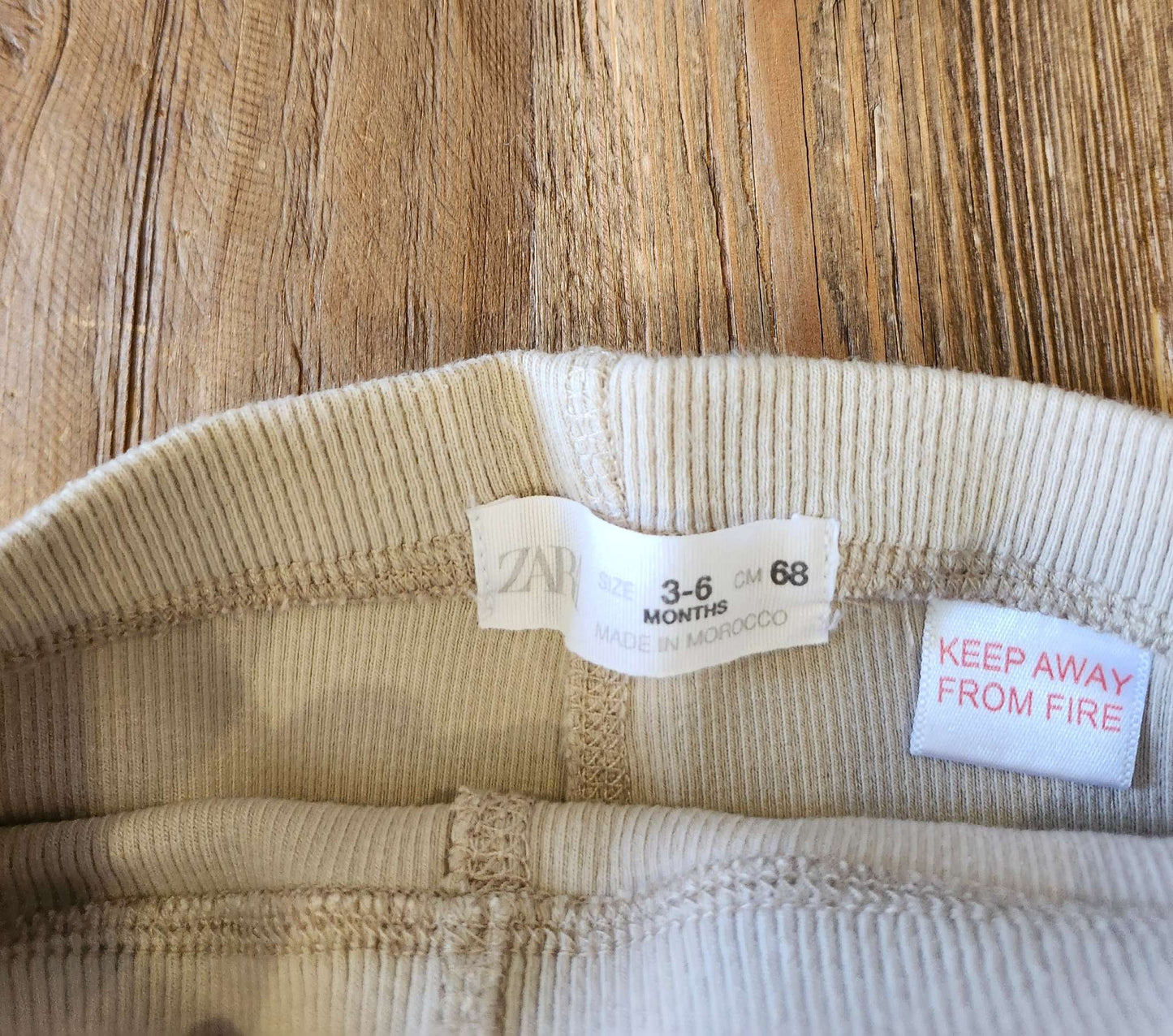 Zara ribbed leggings, beige, 3-6M, like new, Kids 6 Month (3-6M)