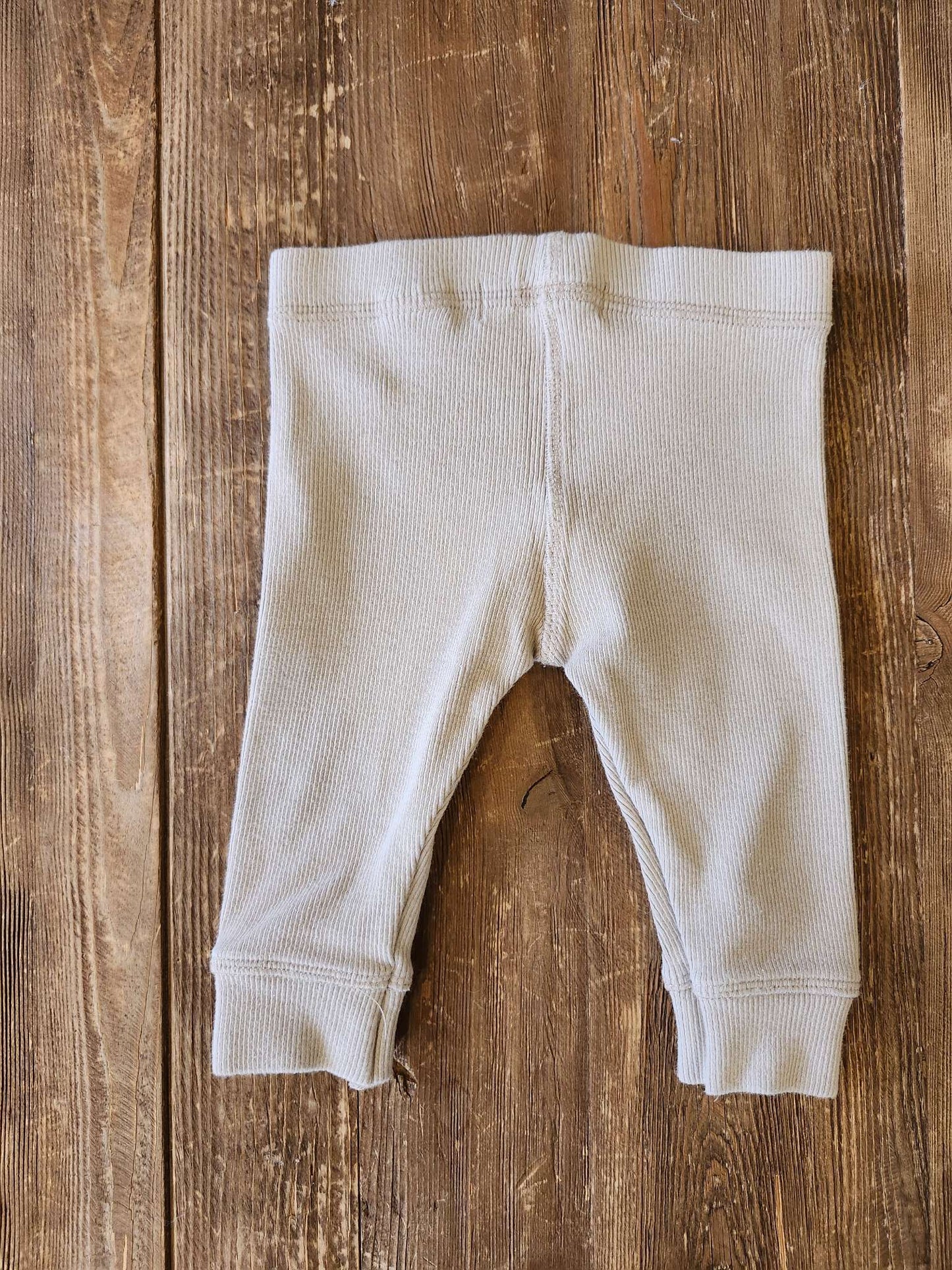 Zara ribbed leggings, beige, 3-6M, like new, Kids 6 Month (3-6M)
