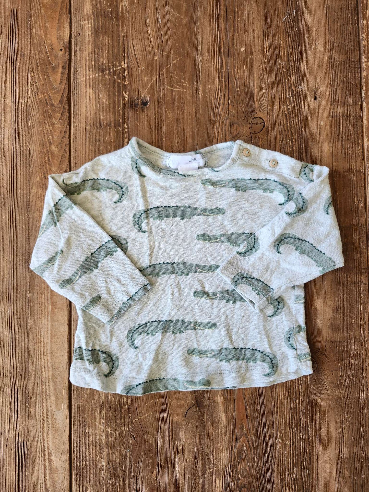 Zara Baby crocodile shirt, 3-6M, VGUC, Kids 6 Month (3-6M)