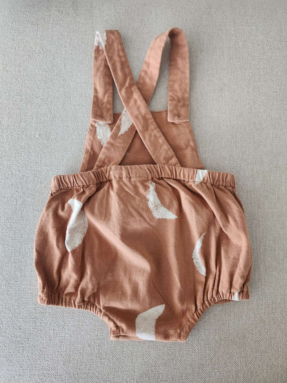 H&M baby short overalls, 6-9M, EUC, Kids 9 Month (6-9M)