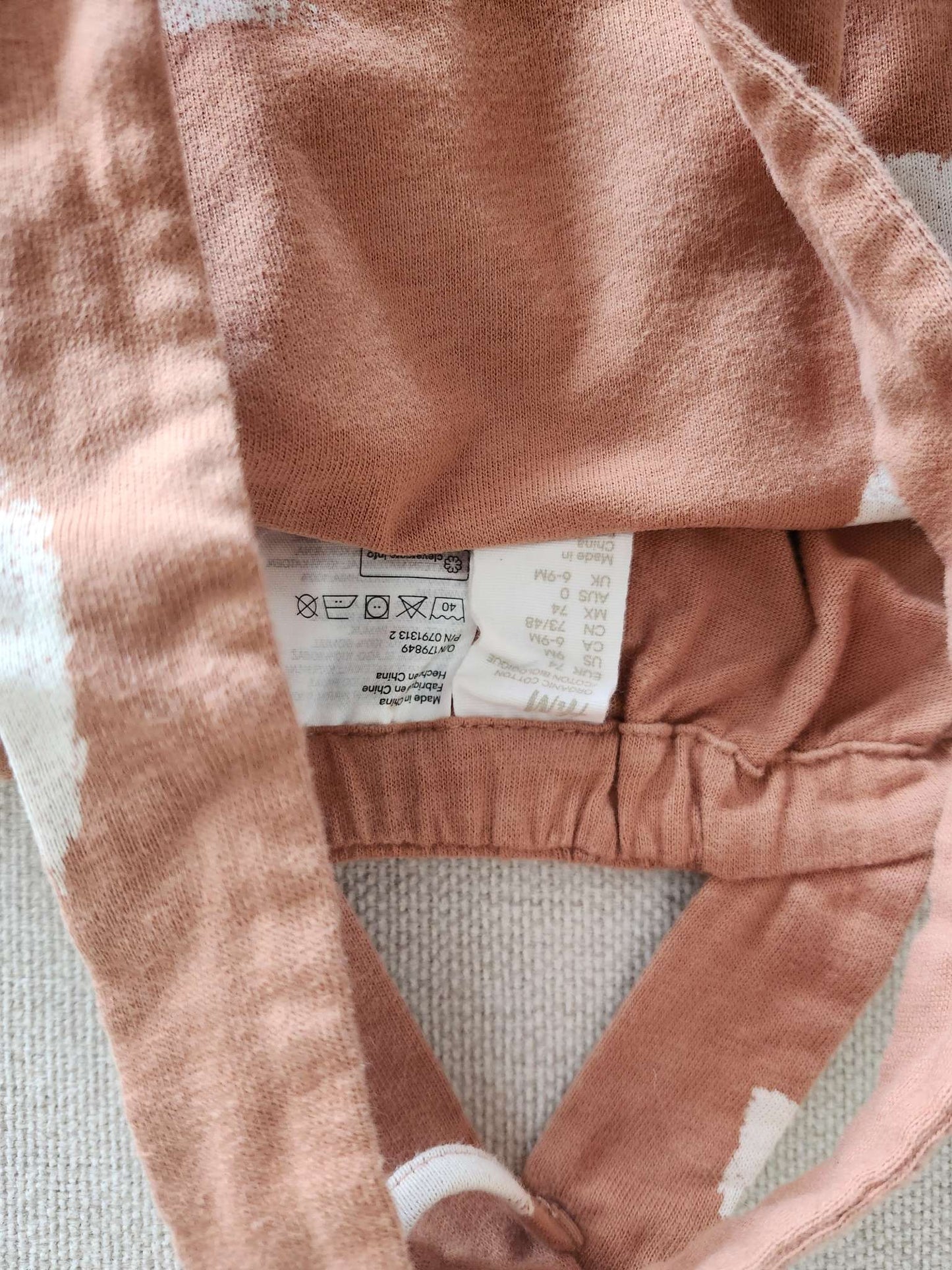 H&M baby short overalls, 6-9M, EUC, Kids 9 Month (6-9M)