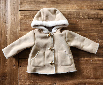 Zara sherpa baby coat, 3-6 months, like new, Kids 6 Month (3-6M)