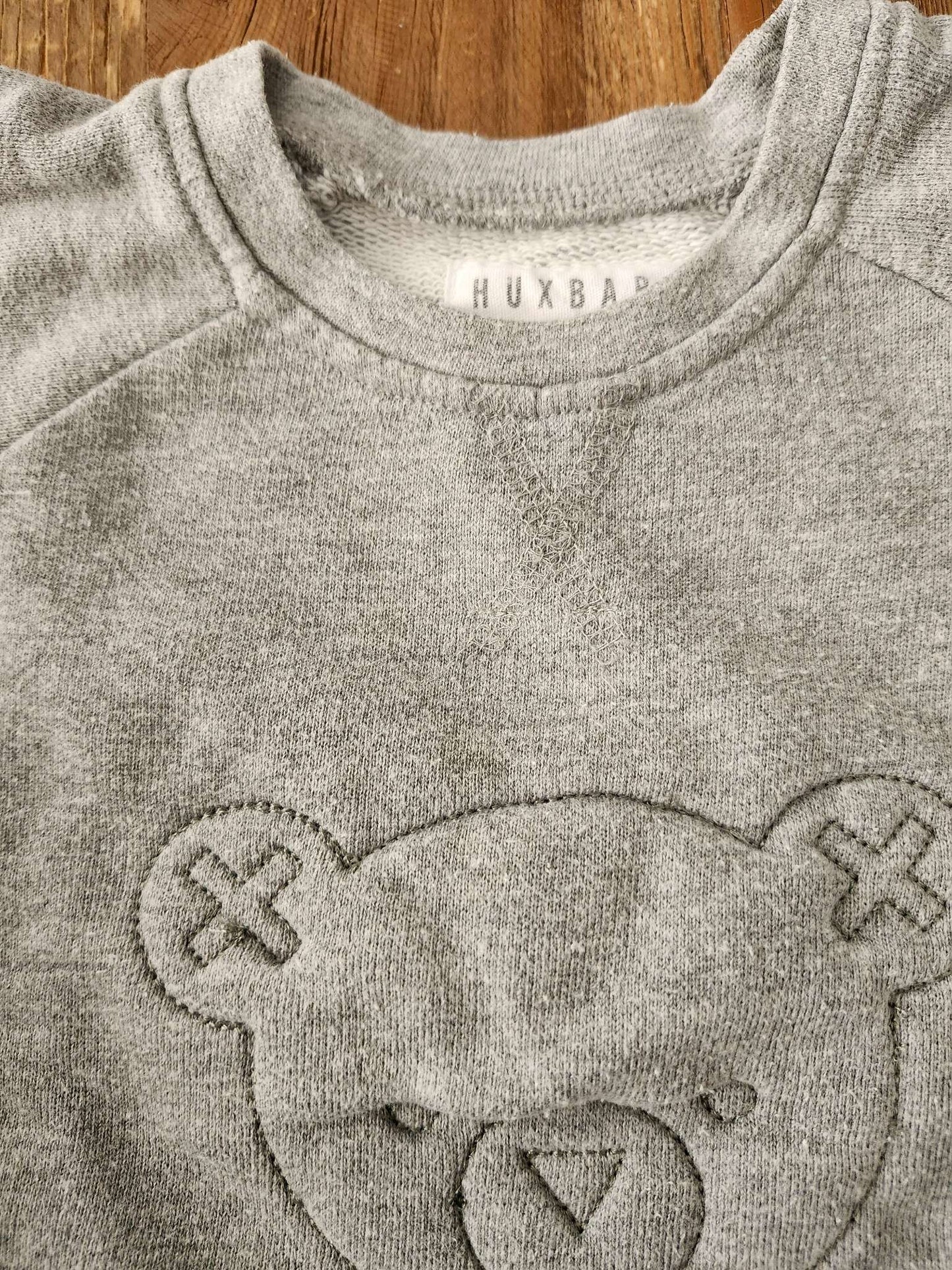 Hux baby bear sweater, 6-12M, VGUC, Kids 9 Month (6-9M)